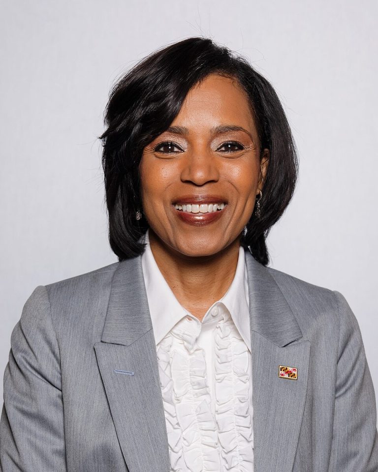 Official 2025 Senate portrait of Senator Angela Alsobrooks of Maryland
